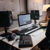imageThe active VM50 produces clear audio with fastattacking punchy bass The speaker can be tuned to suit the characteristics of any room making it perfect for recreating a club sound when youre DJing or providing a flat frequency response when youre producing music in a home or professional studio setting